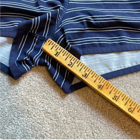 ivivva lululemon Shorts Girls Youth 8 Blue Stripe Pull On Lightweight Zip Run - Picture 7 of 13